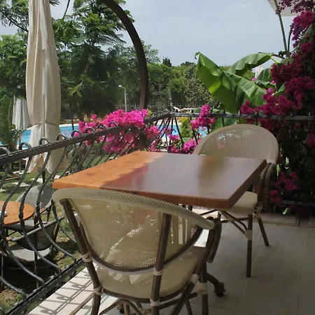 Bed & Breakfast Dolina 3*