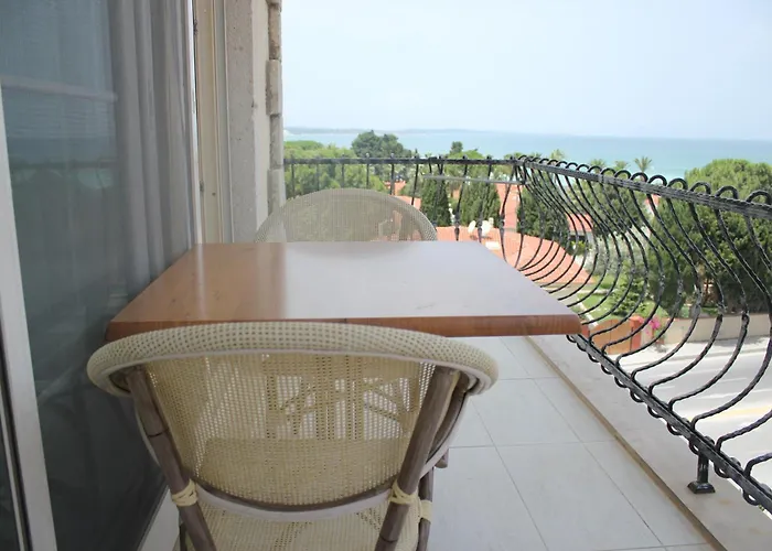 住宿加早餐酒店 Dolina Çeşme