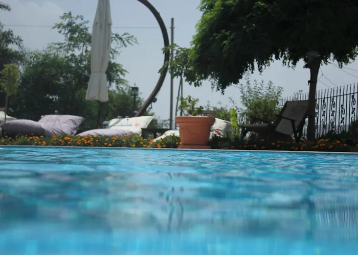 住宿加早餐酒店 Dolina Çeşme