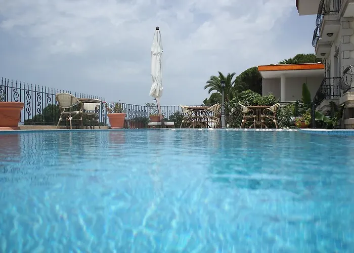 住宿加早餐酒店 Dolina Çeşme