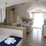 Dolina Bed & Breakfast Cesme