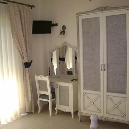 Oda ve Kahvaltı Dolina