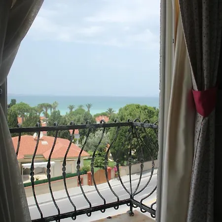 Dolina Bed & Breakfast Çeşme
